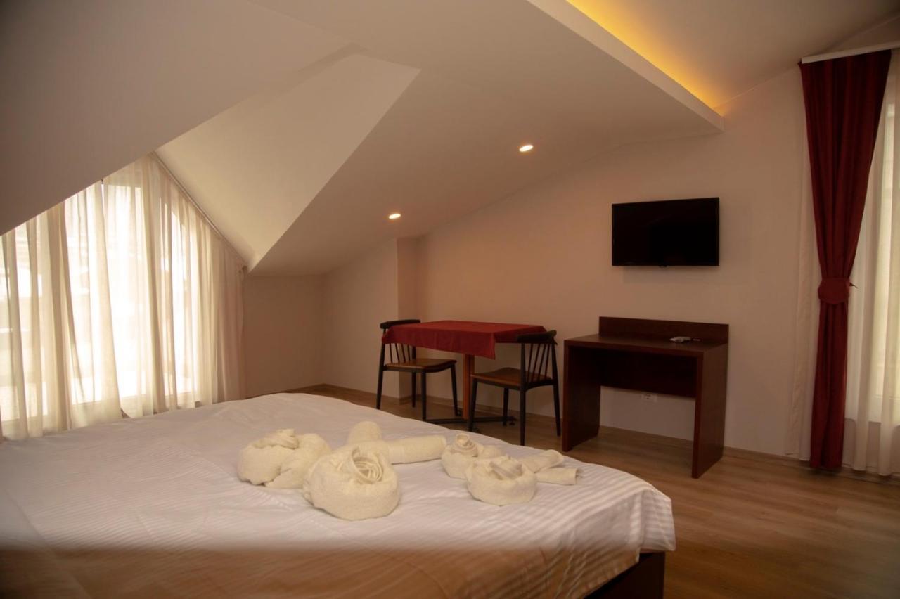 Hotel Oferta 프리즈렌 외부 사진