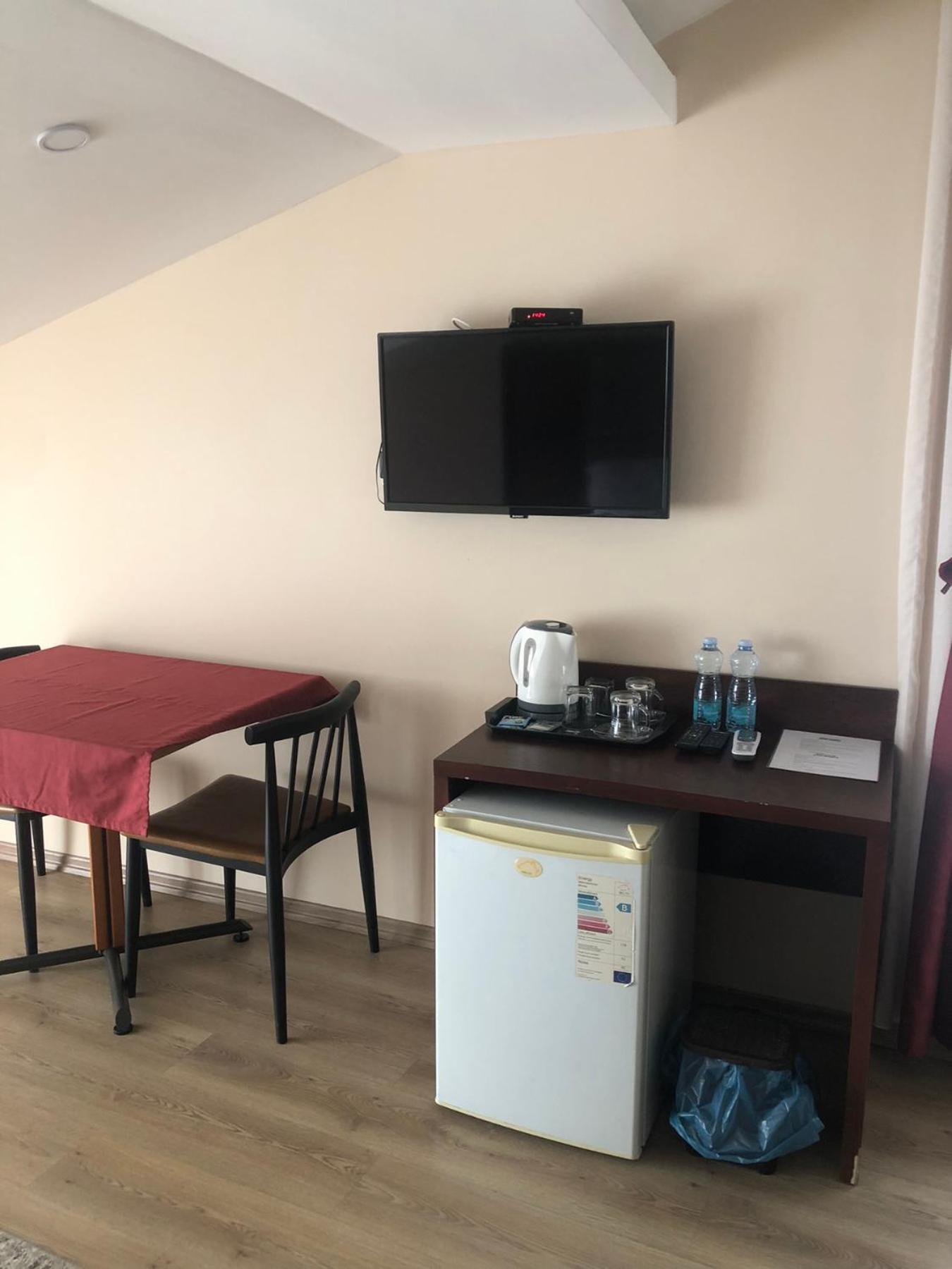 Hotel Oferta 프리즈렌 외부 사진